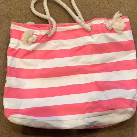 Victoria’s Secret Beach Bag - Picture 3 of 7
